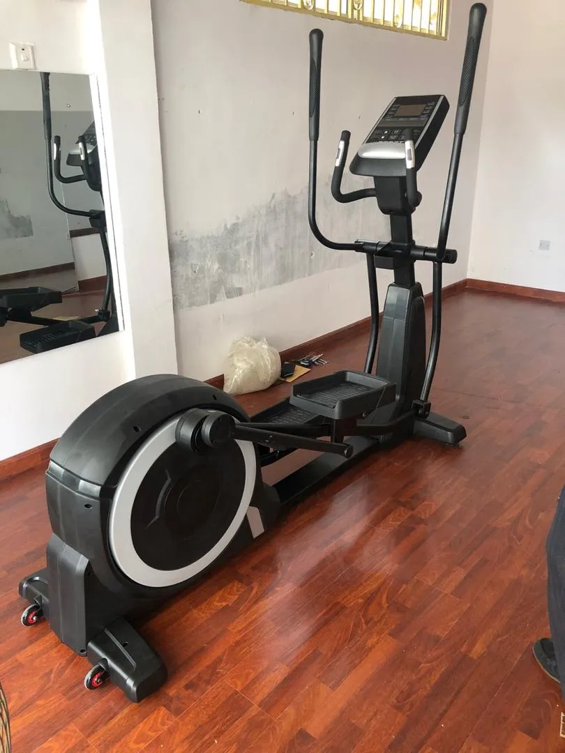 Heavy Duty Commercial Elliptical Cross Trainer