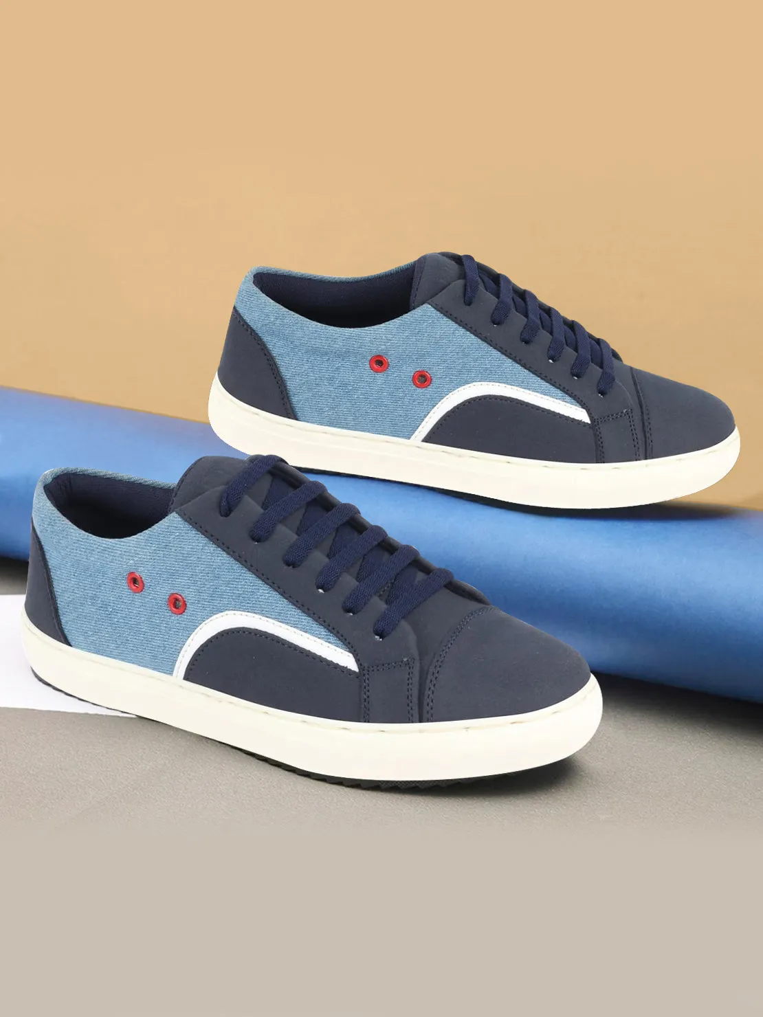 Men Sky Blue Colorblocked Upper Denim Strip Design Comfort Lace Up Canvas Sneakers Shoes